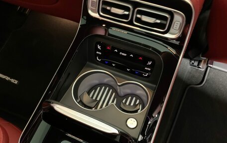 Mercedes-Benz S-Класс, 2024 год, 35 030 300 рублей, 27 фотография