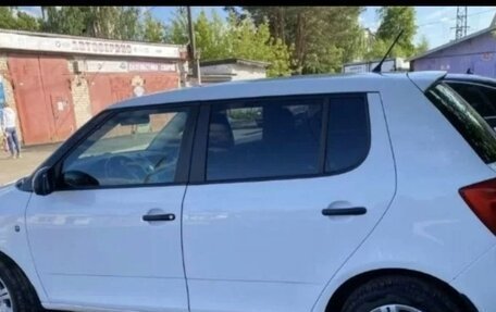 Skoda Fabia II, 2013 год, 667 000 рублей, 2 фотография