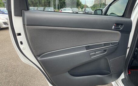 Toyota Wish II, 2006 год, 897 000 рублей, 16 фотография