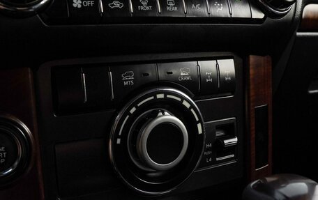 Toyota Land Cruiser Prado 150 рестайлинг 2, 2017 год, 4 000 000 рублей, 19 фотография
