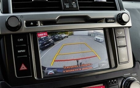 Toyota Land Cruiser Prado 150 рестайлинг 2, 2017 год, 4 000 000 рублей, 14 фотография