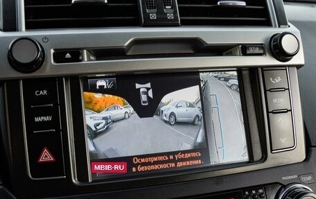 Toyota Land Cruiser Prado 150 рестайлинг 2, 2017 год, 4 000 000 рублей, 15 фотография