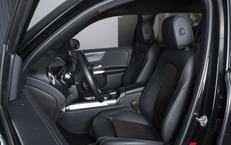 Mercedes-Benz GLB, 2021 год, 3 574 000 рублей, 10 фотография