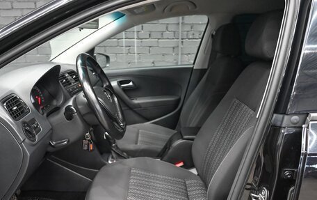 Volkswagen Polo VI (EU Market), 2015 год, 999 000 рублей, 17 фотография