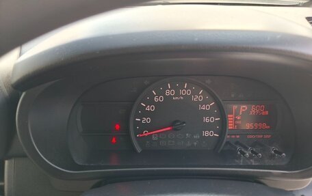 Toyota Passo III, 2016 год, 800 000 рублей, 32 фотография