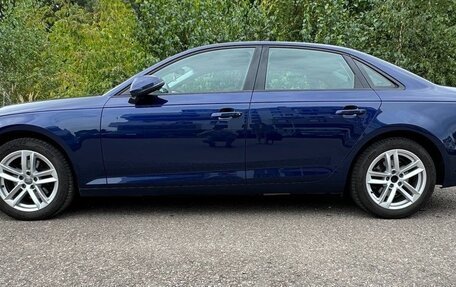 Audi A4, 2018 год, 2 360 000 рублей, 2 фотография
