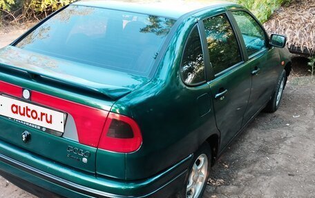 Volkswagen Polo III рестайлинг, 1996 год, 299 000 рублей, 4 фотография