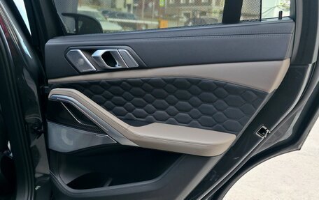 BMW X6 M, 2022 год, 15 000 000 рублей, 18 фотография