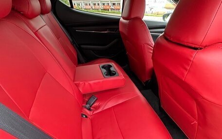 Mazda 3, 2019 год, 1 950 000 рублей, 16 фотография