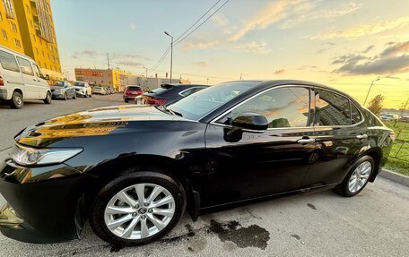 Toyota Camry, 2021 год, 3 170 000 рублей, 3 фотография