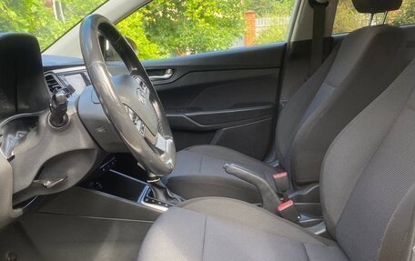 Hyundai Solaris II рестайлинг, 2020 год, 1 250 000 рублей, 8 фотография
