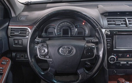 Toyota Camry, 2012 год, 1 499 000 рублей, 10 фотография