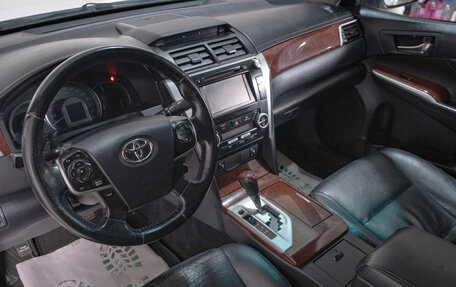 Toyota Camry, 2012 год, 1 499 000 рублей, 7 фотография