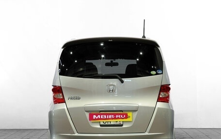 Honda Freed I, 2009 год, 899 000 рублей, 6 фотография