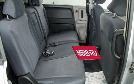 Honda Freed I, 2009 год, 899 000 рублей, 24 фотография