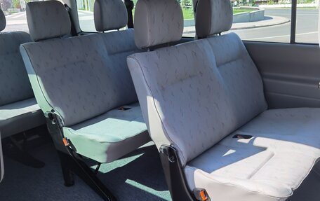 Volkswagen Transporter T4, 2002 год, 1 250 000 рублей, 8 фотография