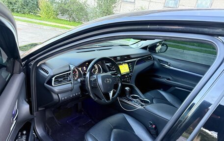 Toyota Camry, 2021 год, 3 100 000 рублей, 6 фотография
