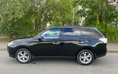 Mitsubishi Outlander III рестайлинг 3, 2012 год, 1 149 000 рублей, 7 фотография