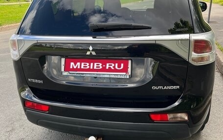 Mitsubishi Outlander III рестайлинг 3, 2012 год, 1 149 000 рублей, 6 фотография