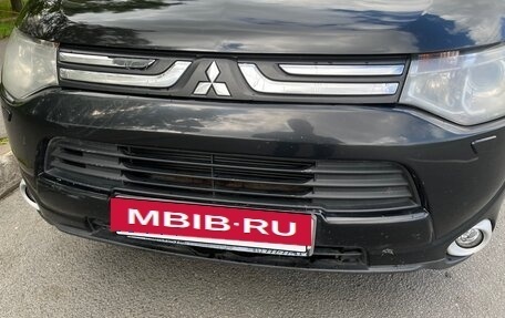 Mitsubishi Outlander III рестайлинг 3, 2012 год, 1 149 000 рублей, 17 фотография