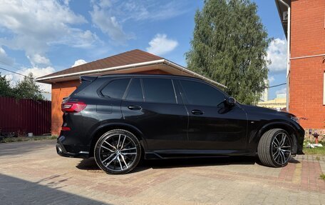 BMW X5, 2019 год, 6 300 000 рублей, 3 фотография
