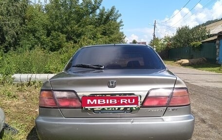 Honda Accord VII рестайлинг, 1997 год, 360 000 рублей, 2 фотография