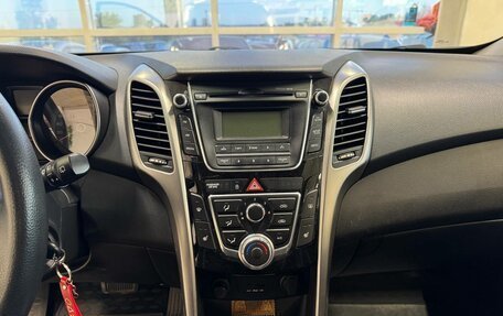 Hyundai i30 II рестайлинг, 2013 год, 996 000 рублей, 12 фотография