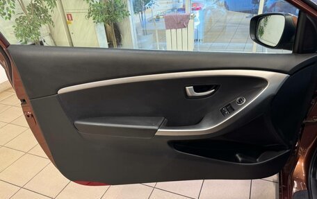 Hyundai i30 II рестайлинг, 2013 год, 996 000 рублей, 14 фотография