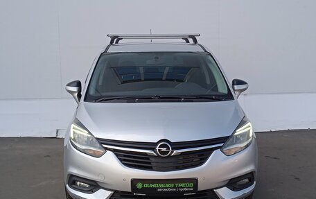 Opel Zafira C рестайлинг, 2016 год, 1 120 000 рублей, 2 фотография