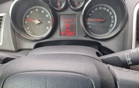 Opel Astra J, 2012 год, 850 000 рублей, 2 фотография