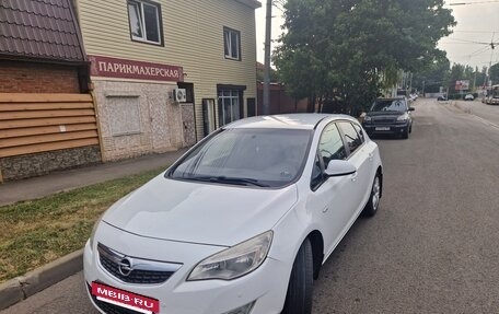 Opel Astra J, 2012 год, 850 000 рублей, 9 фотография