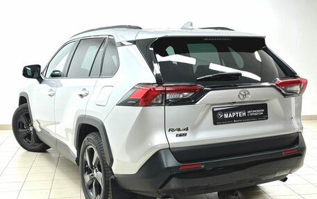 Toyota RAV4, 2021 год, 3 756 000 рублей, 6 фотография