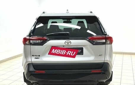 Toyota RAV4, 2021 год, 3 756 000 рублей, 5 фотография
