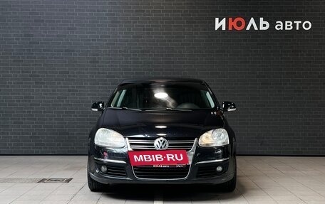 Volkswagen Jetta VI, 2009 год, 740 000 рублей, 2 фотография