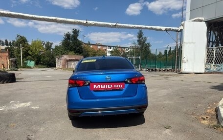 Nissan Versa, 2021 год, 1 460 000 рублей, 5 фотография