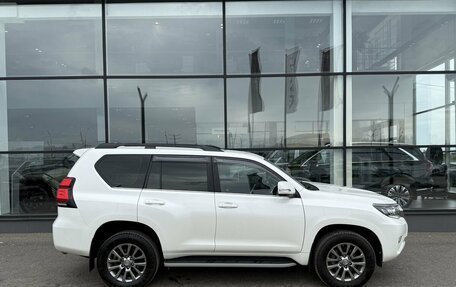 Toyota Land Cruiser Prado 150 рестайлинг 2, 2018 год, 4 285 000 рублей, 4 фотография