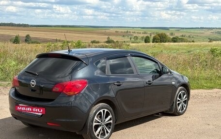 Opel Astra J, 2011 год, 680 000 рублей, 6 фотография