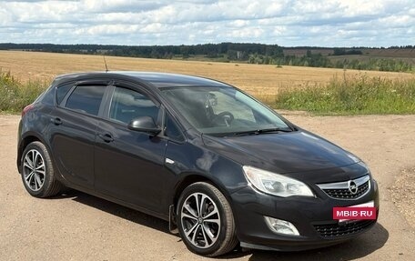 Opel Astra J, 2011 год, 680 000 рублей, 8 фотография