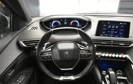 Peugeot 3008 II, 2018 год, 2 290 000 рублей, 13 фотография
