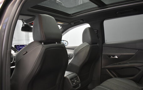 Peugeot 3008 II, 2018 год, 2 290 000 рублей, 30 фотография