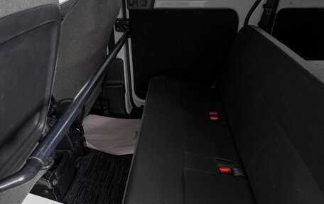 Nissan NV200, 2018 год, 1 699 000 рублей, 10 фотография
