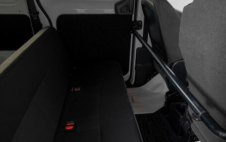 Nissan NV200, 2018 год, 1 699 000 рублей, 11 фотография