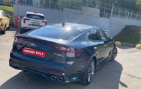 KIA Stinger I, 2018 год, 2 320 000 рублей, 2 фотография