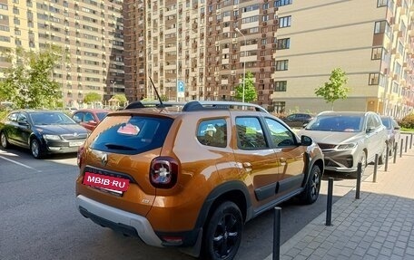 Renault Duster, 2022 год, 2 500 000 рублей, 3 фотография