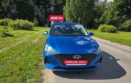 Hyundai Solaris II рестайлинг, 2020 год, 1 200 000 рублей, 3 фотография