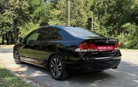 Honda Civic VIII, 2010 год, 850 000 рублей, 7 фотография
