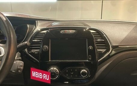Renault Kaptur I рестайлинг, 2021 год, 1 590 000 рублей, 12 фотография