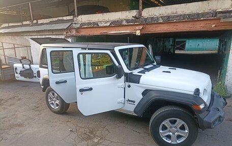 Jeep Wrangler, 2022 год, 4 600 000 рублей, 2 фотография