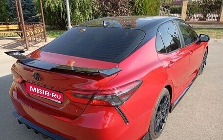Toyota Camry, 2020 год, 3 850 000 рублей, 2 фотография