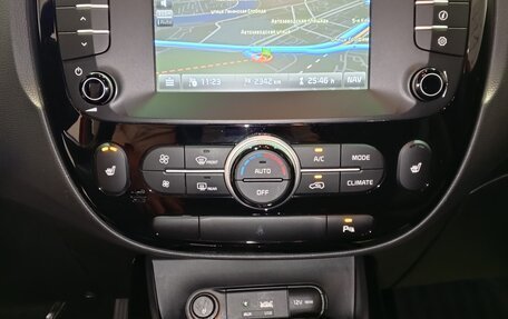 KIA Soul II рестайлинг, 2018 год, 1 519 000 рублей, 15 фотография